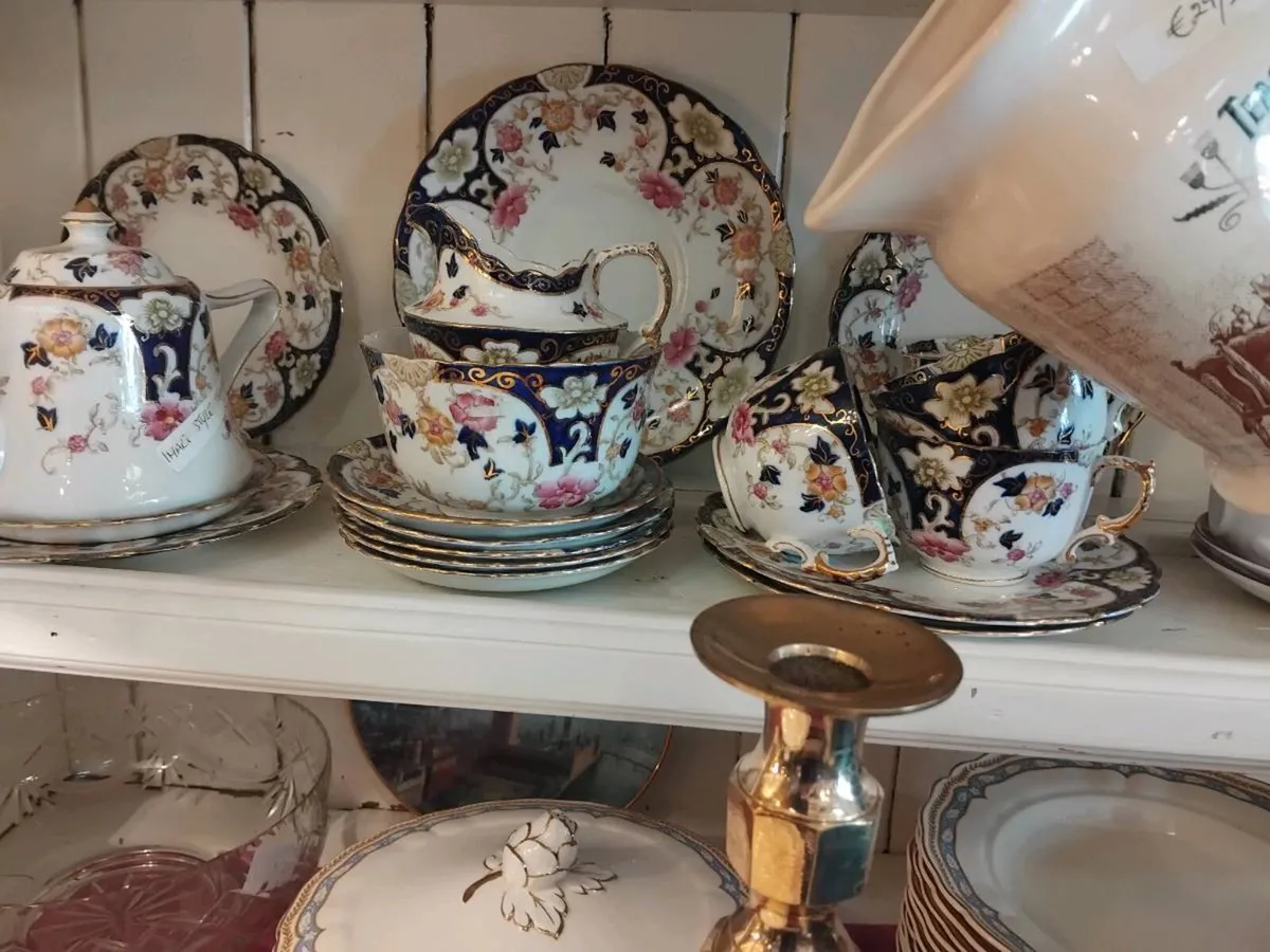 Antiques - Image 4