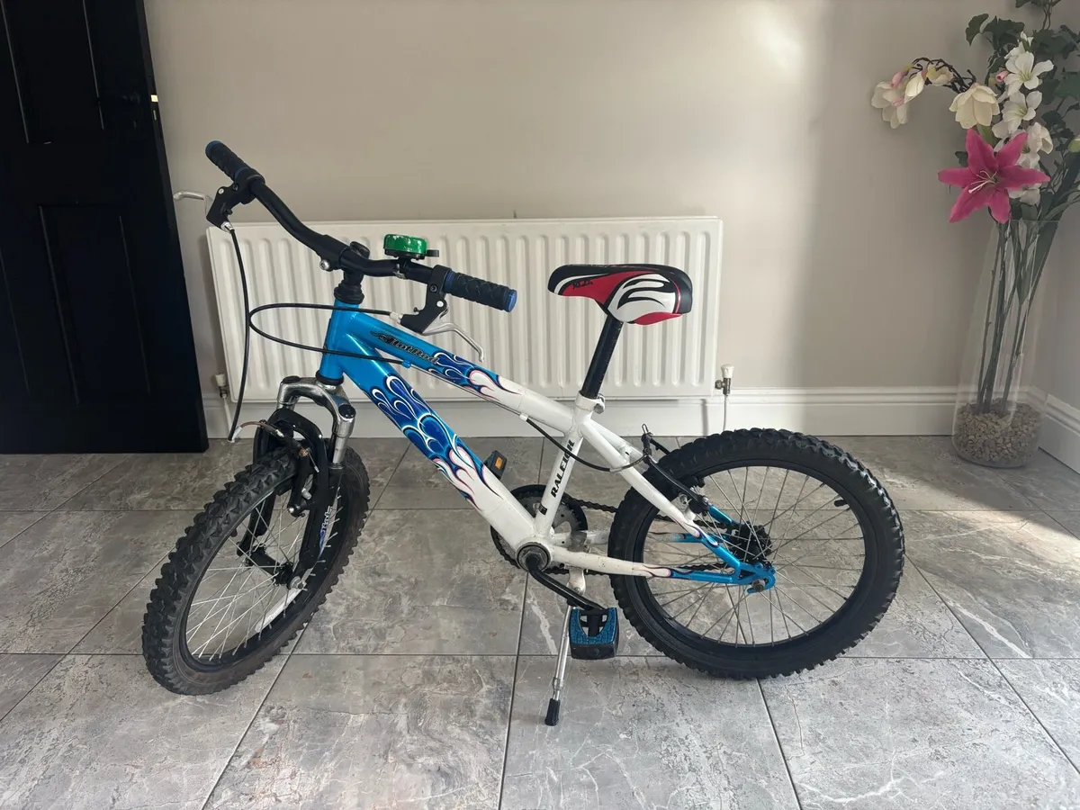 Kids bike - Image 2