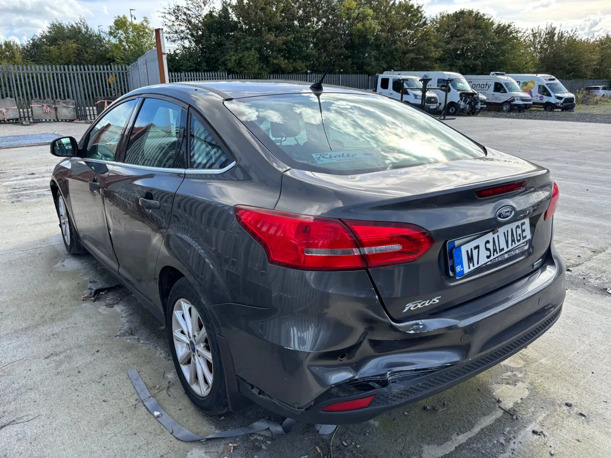 16 Focus 1.0 Petrol Titanium 79km Starting - Image 4