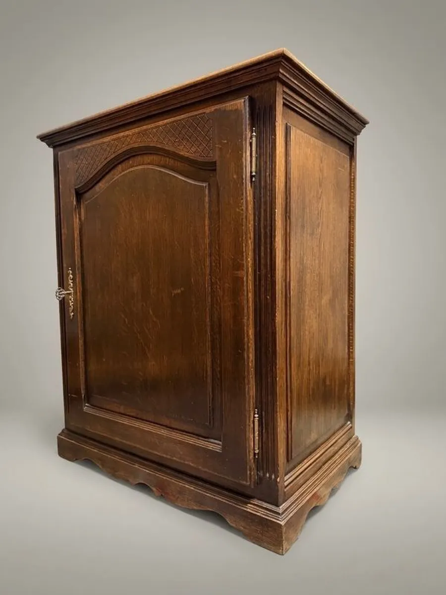 Early 20th Century French Country Oak Side Cabinet - Image 3