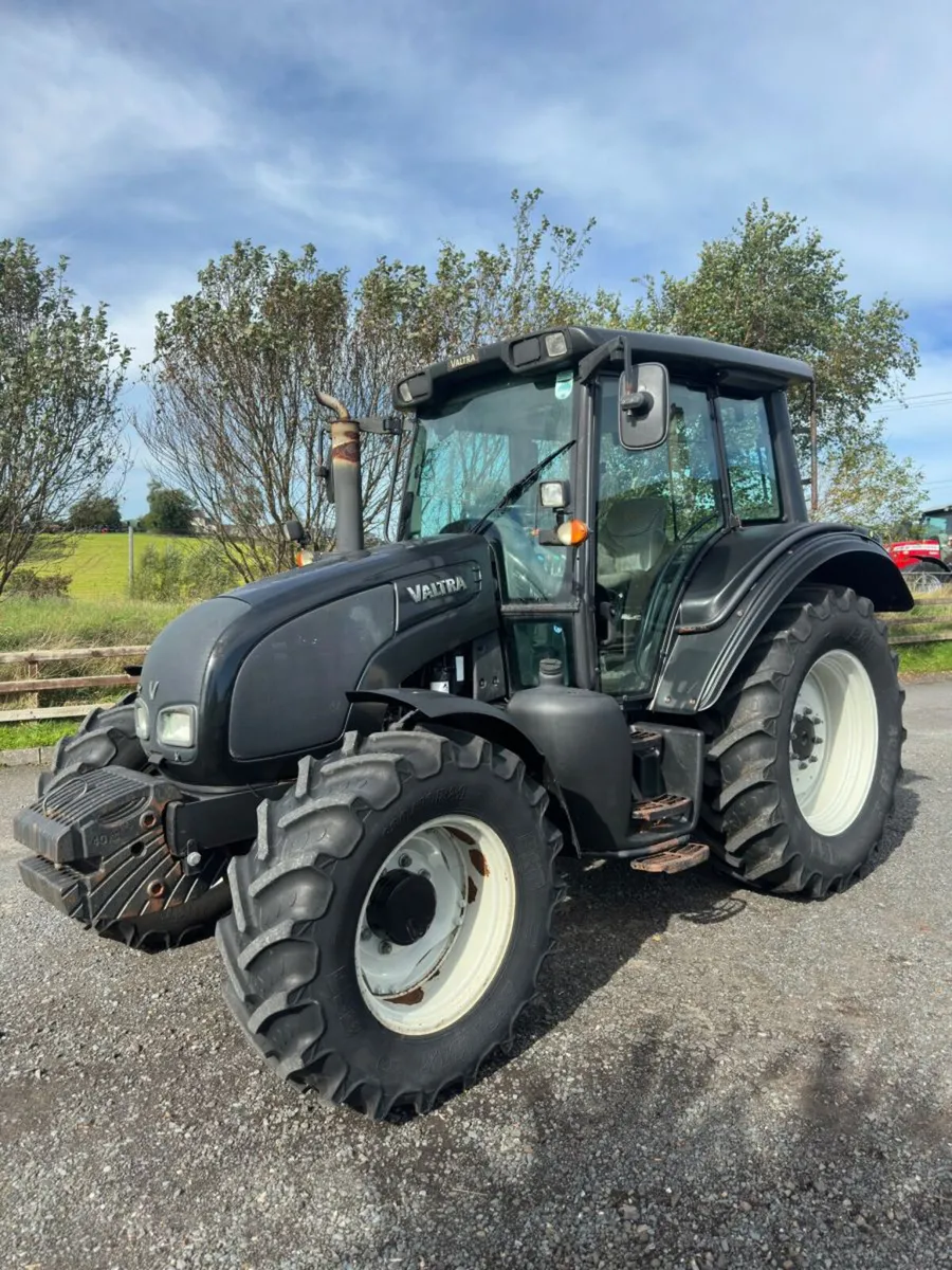 Valtra N92 - Image 2