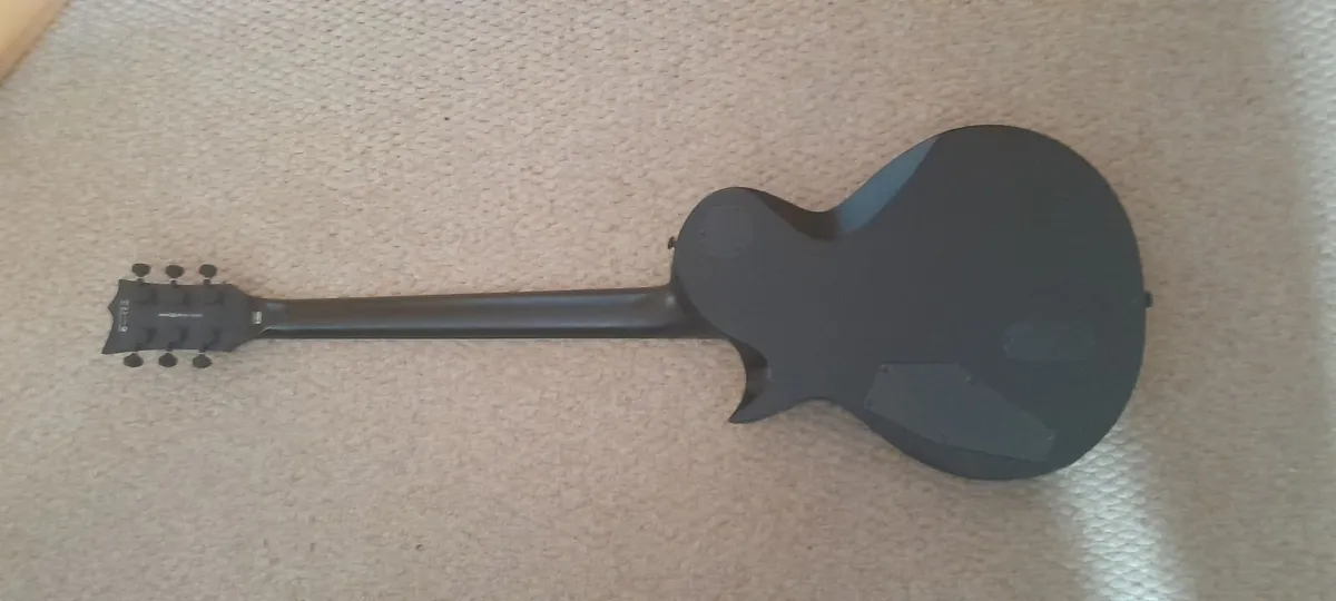 ESP LTD EC-401B BARITONE - Image 3
