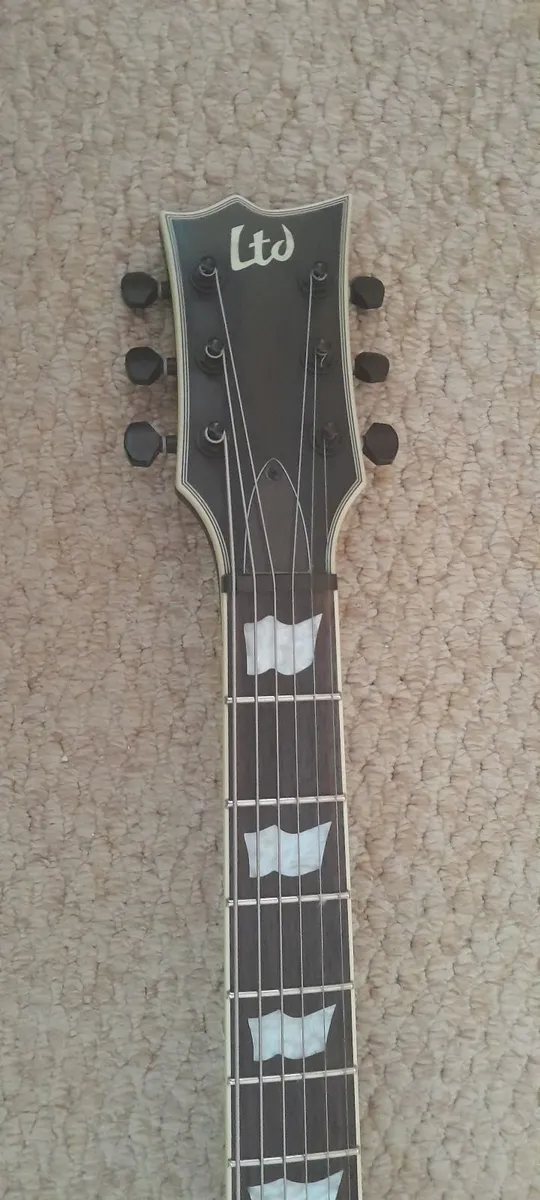 ESP LTD EC-401B BARITONE - Image 4