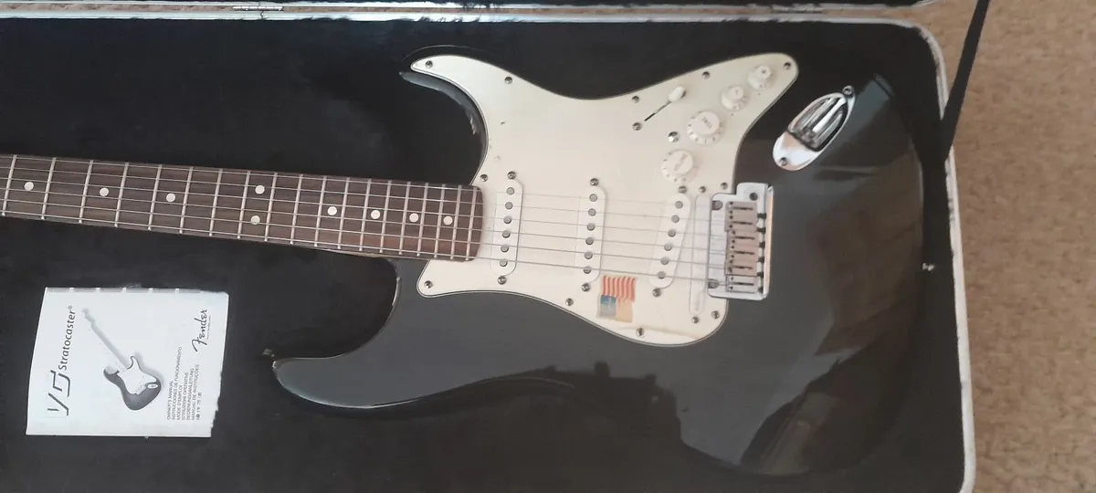 Fender USA VG Stratocaster Roland Virtual gtr - Image 2