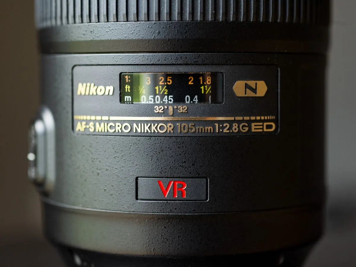 Nikon AF-S Micro Nikkor 105mm f/2.8G IF-ED VR - Image 2