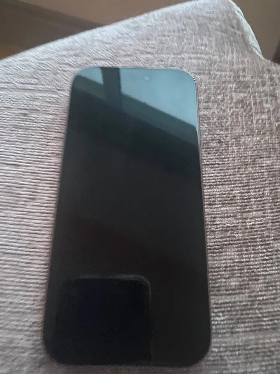 iPhone 16 pro 128gb - Image 3