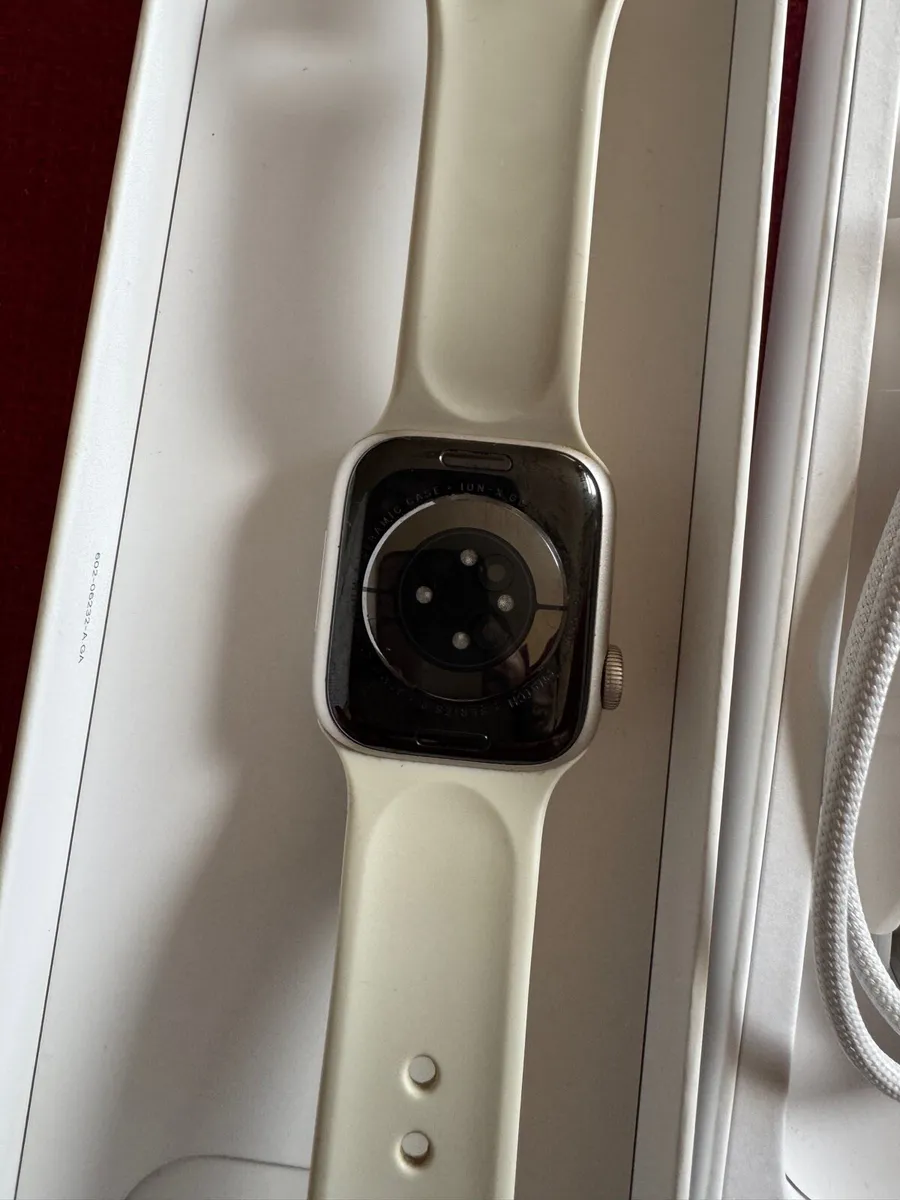 Apple watch series 9 41mm straight Aluminum GPS - Image 2