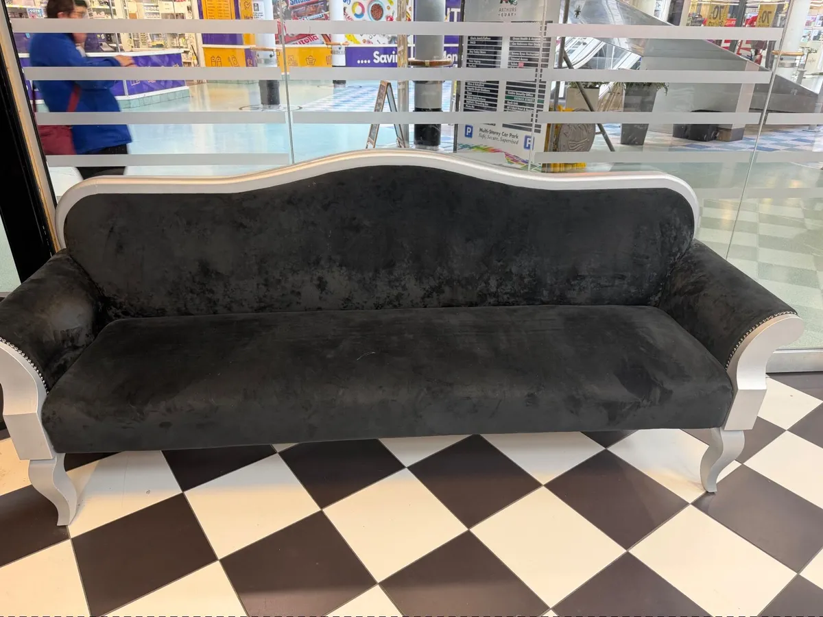 Black Sofa / Waiting Area - Image 1