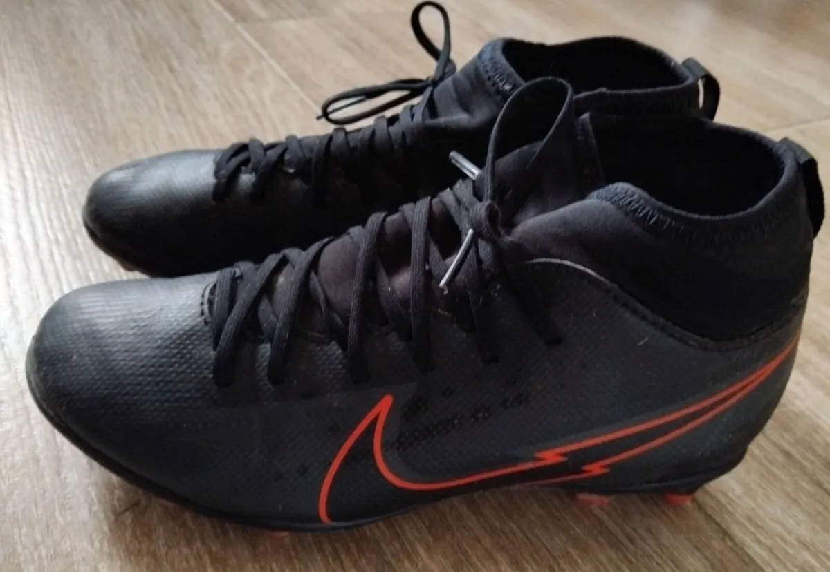 Nike Football Boots.  Size: UK2