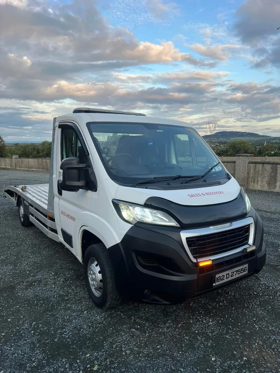 2018 Peugeot boxer recovey lorry