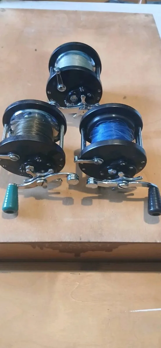 3 vintage penn multipliers - Image 1