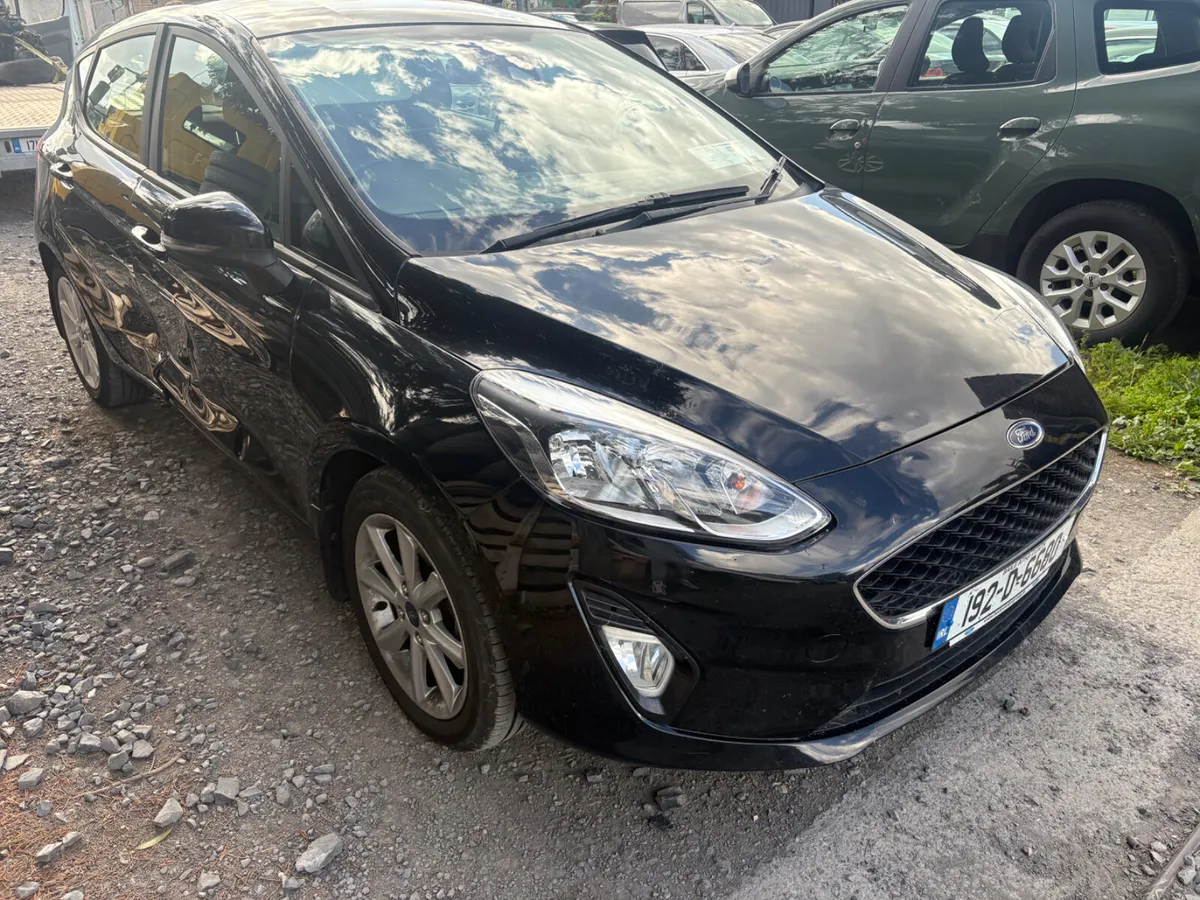 2019 Ford Fiesta drive away - Image 2