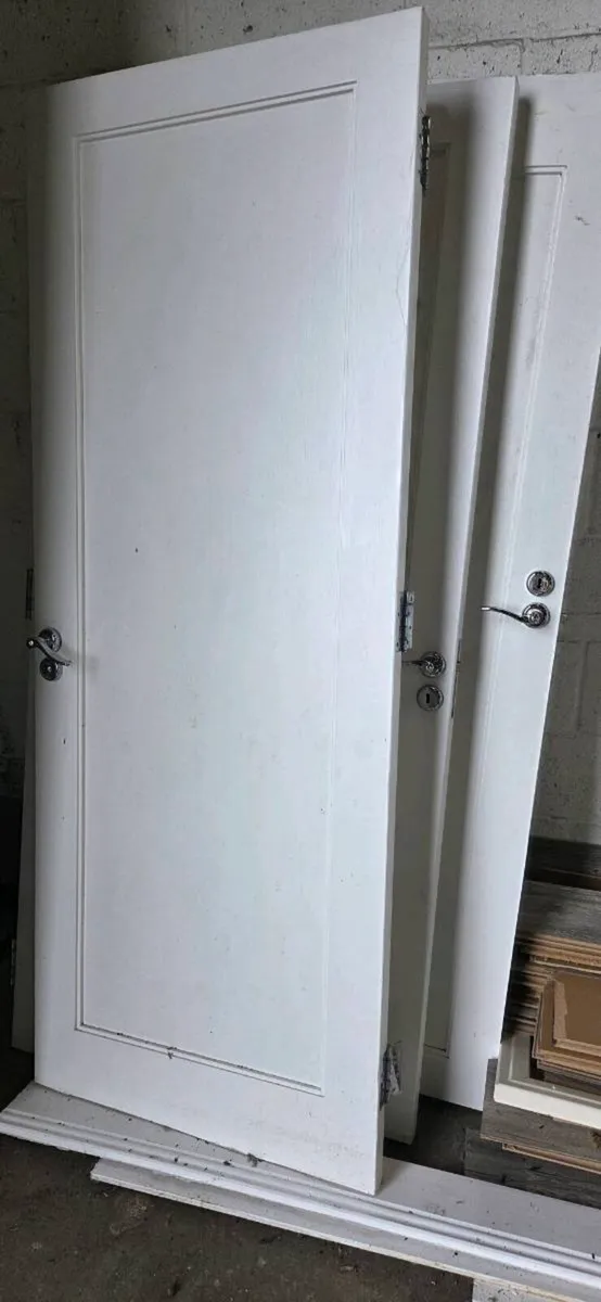 Doors internal white