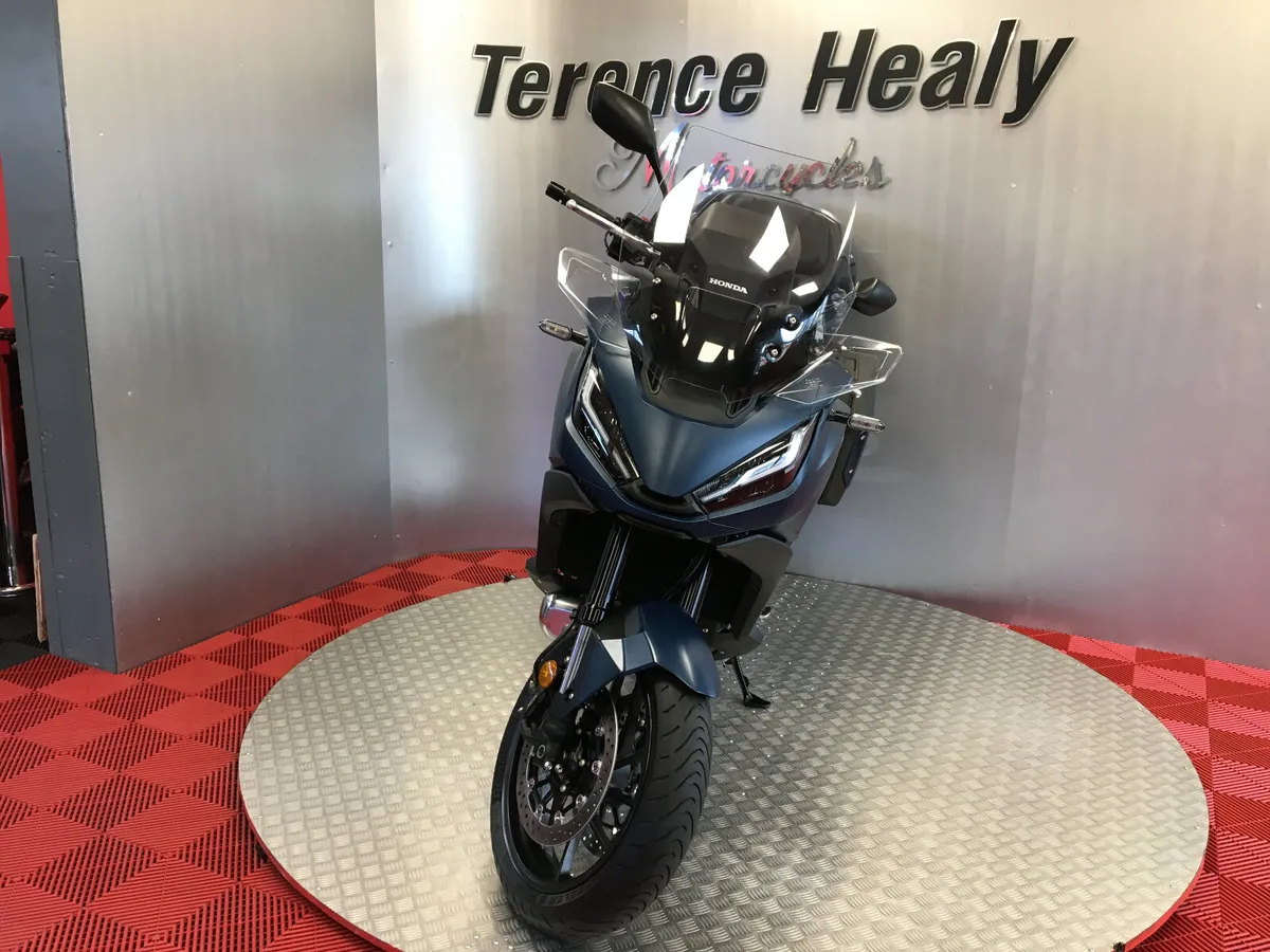 2025 Honda NT1100 ''Finance Available'' - Image 4