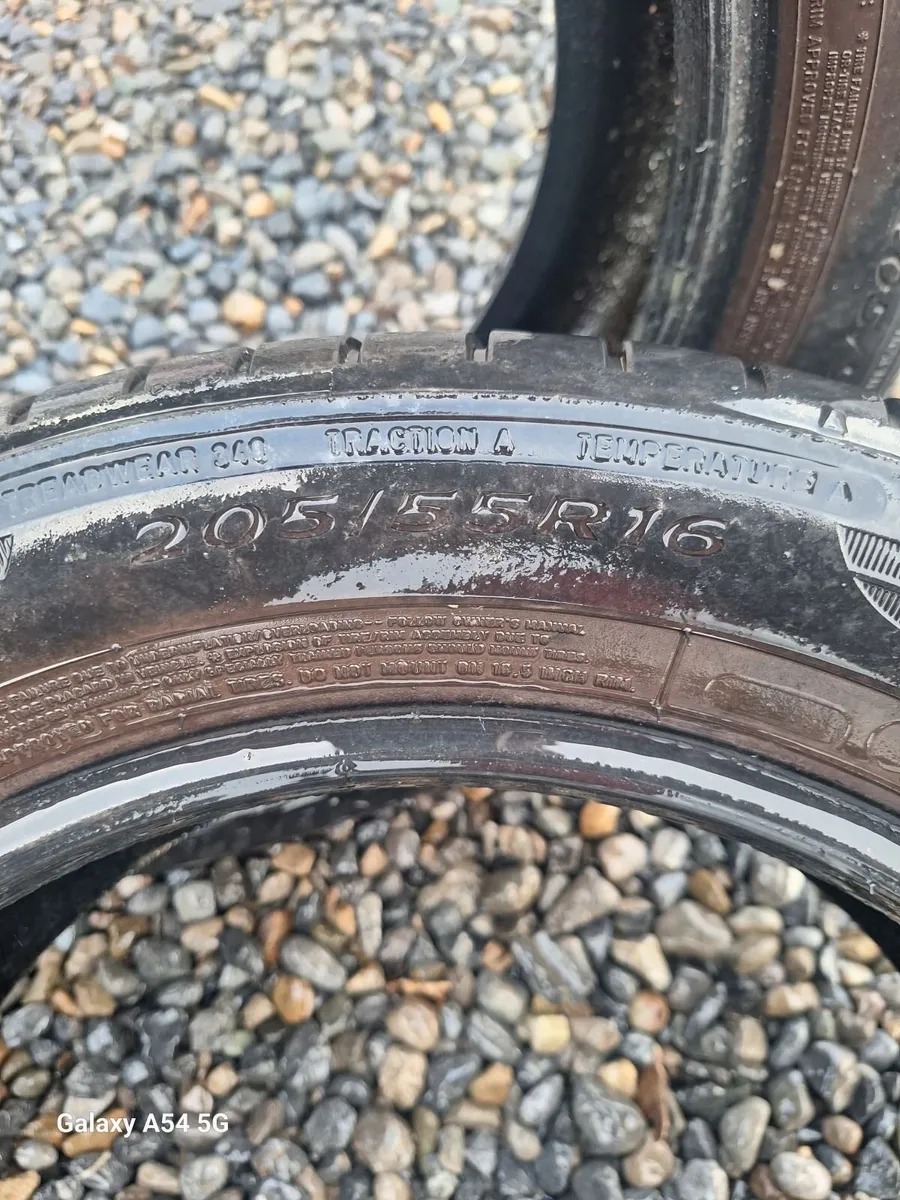 Dunlop tyres 205 55 r 16 - Image 2