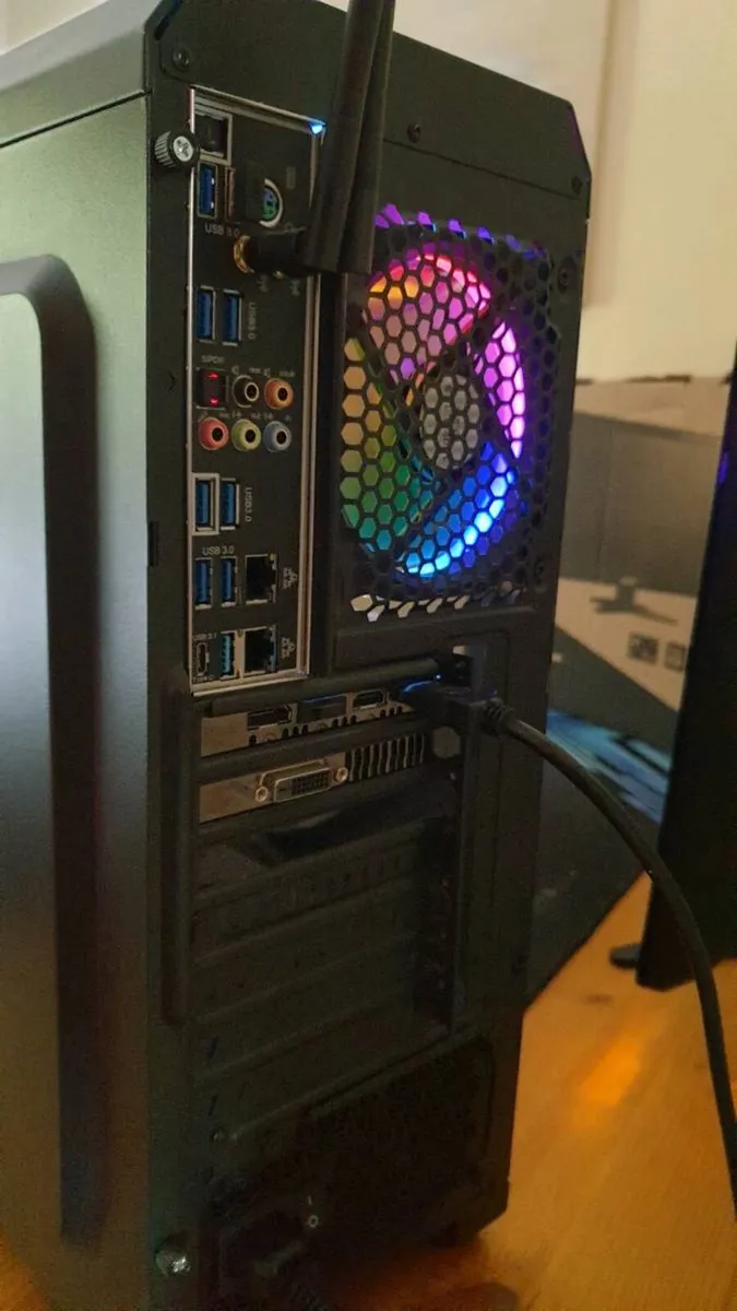 High‑End Workstation PC + 24" Acer Monitor - Image 4