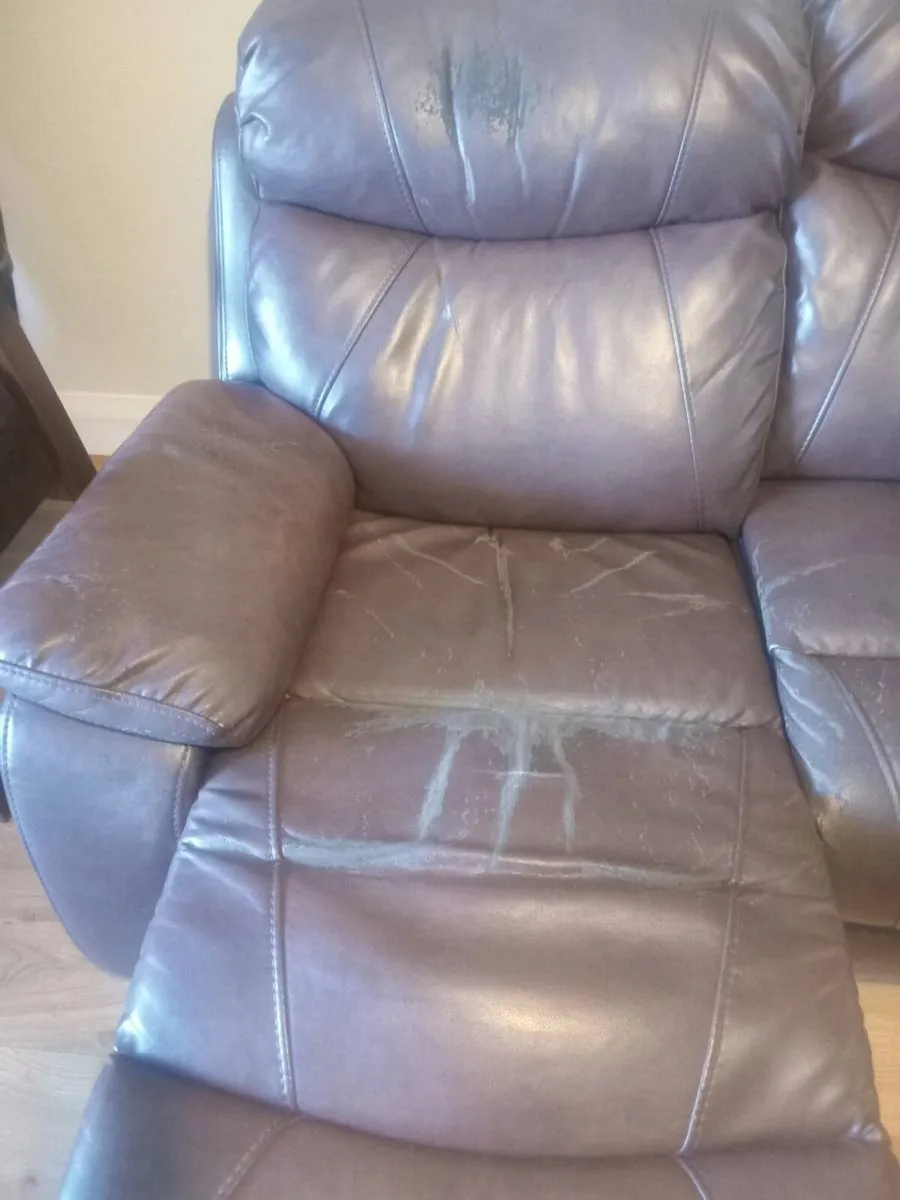 3 seater couch - Image 4