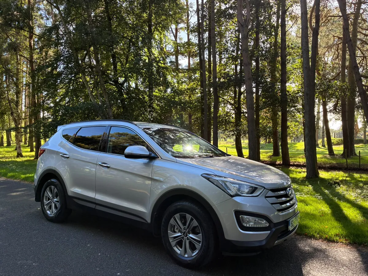Hyundai Santa Fe 2015 Commercial - Image 1