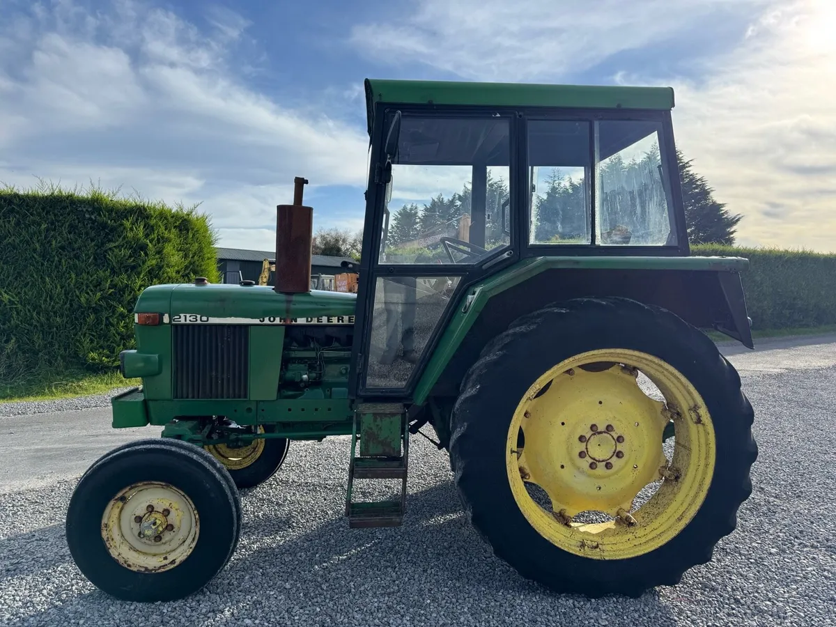 John Deere 2130 2wd - Image 3