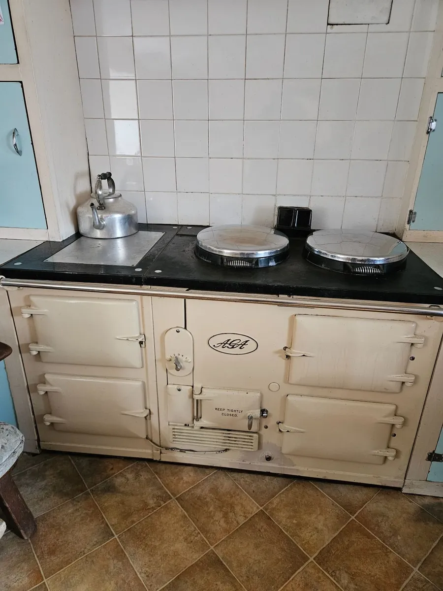 Aga cooker