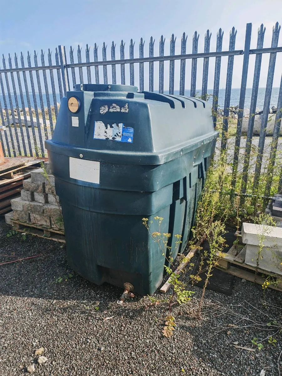 1150 litre bundled oil tank - Image 2