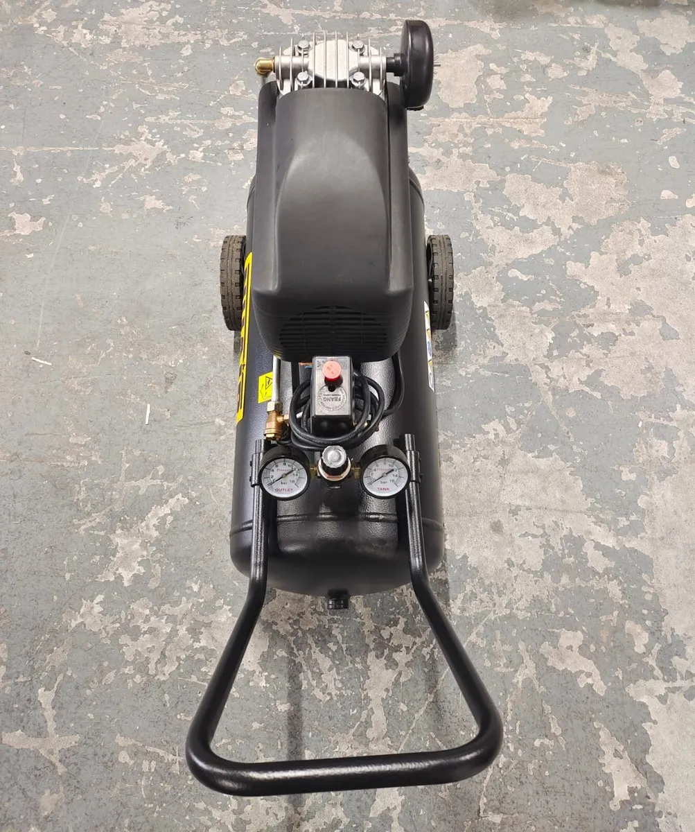 Nuair 50L Air Compressor 2HP – 8 Bar – 230V - Image 4