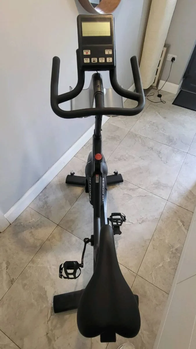 HIT Fitness G8 PRO Indoor exercise bike - Image 3