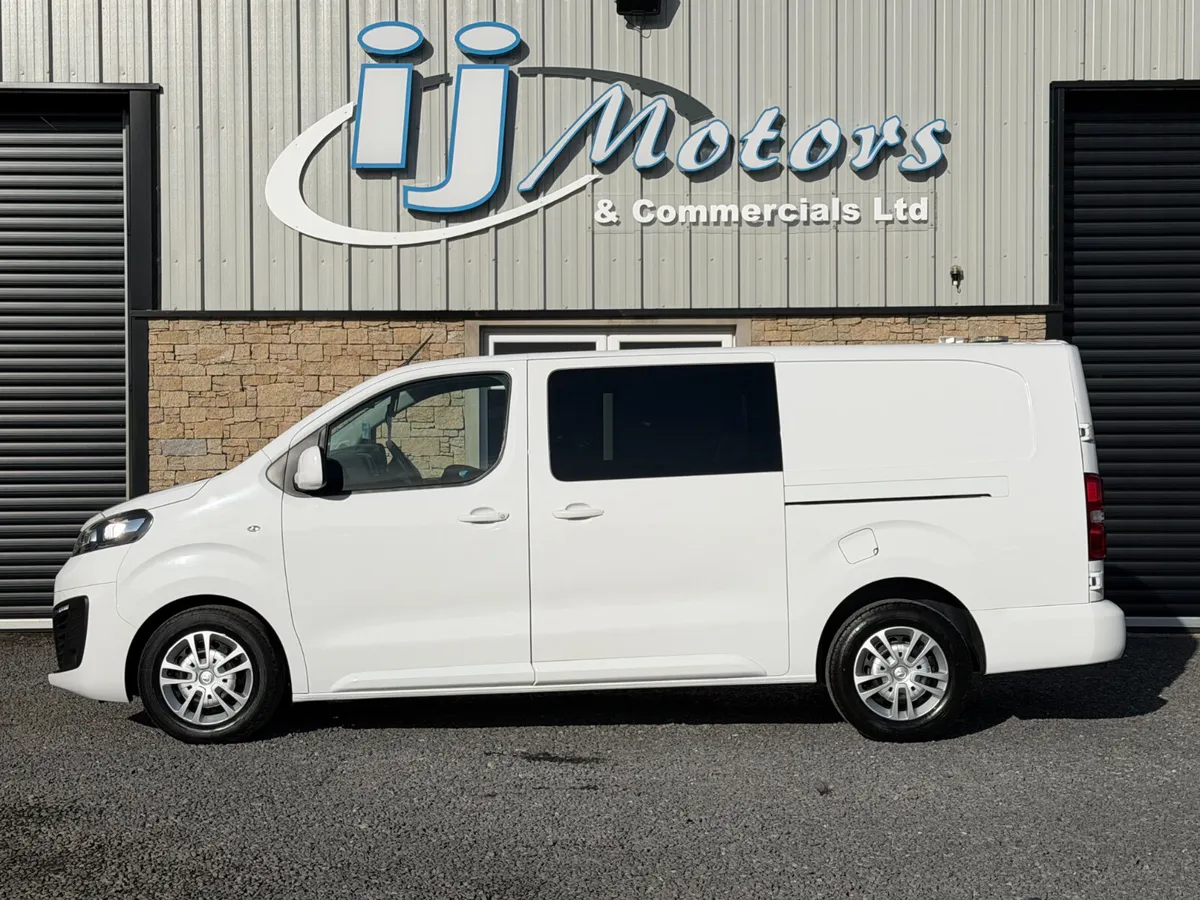 21 VAUXHALL VIVARO 3100 2.0 D 120 SPORTIVE L2 H1 - Image 4
