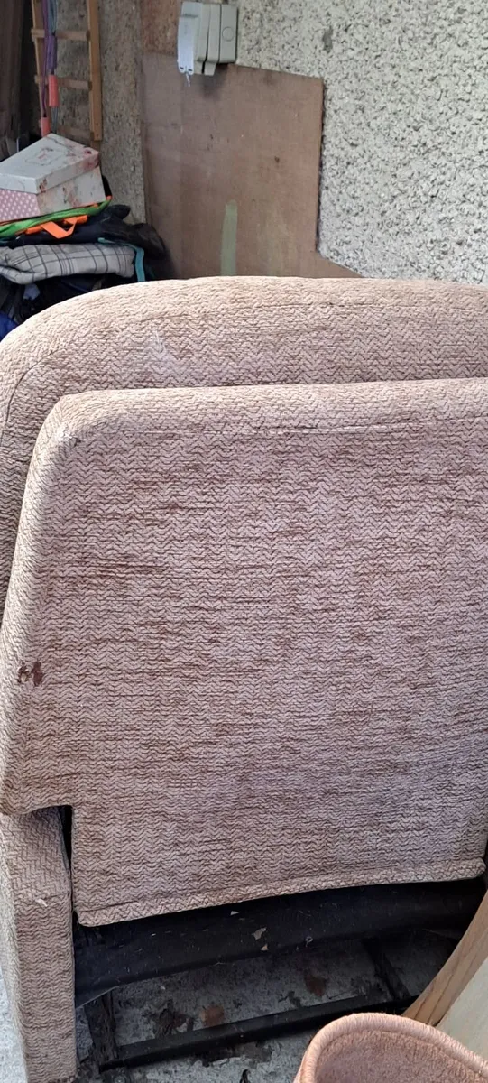 Reclining Chair - Image 2