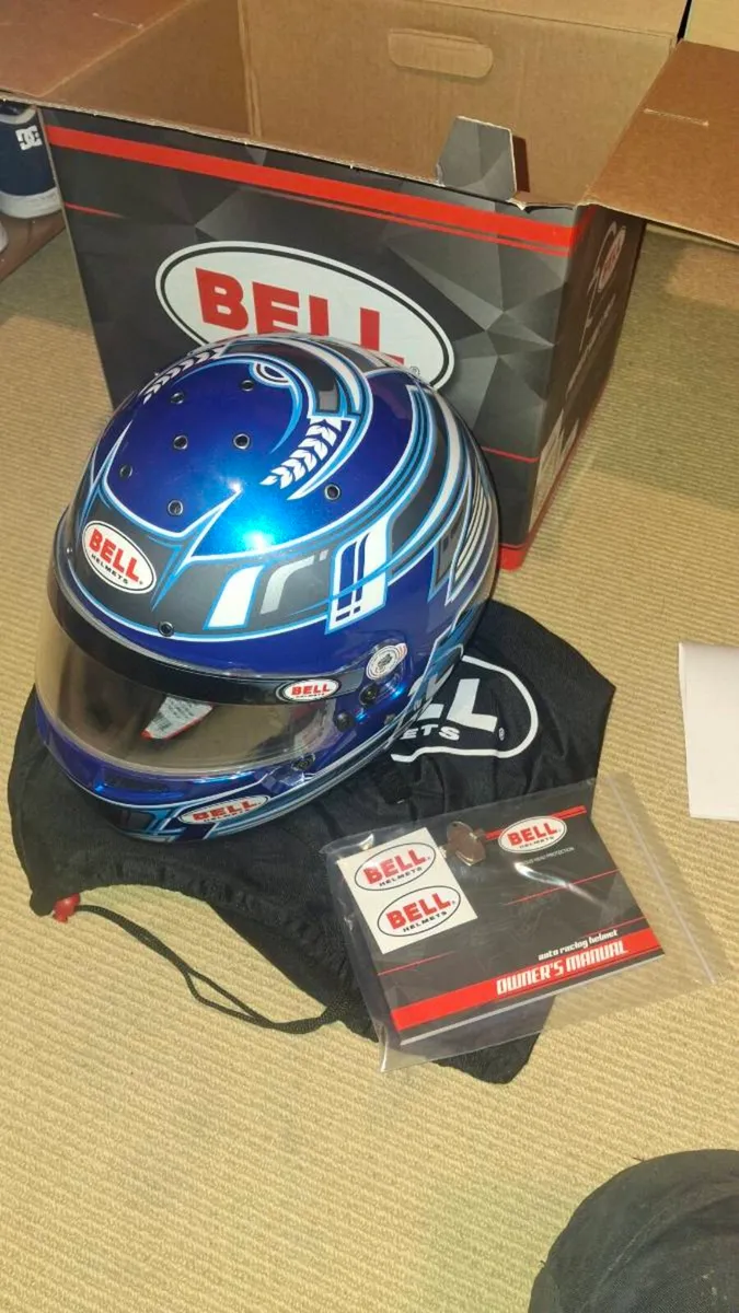 Karting helmet - Image 1