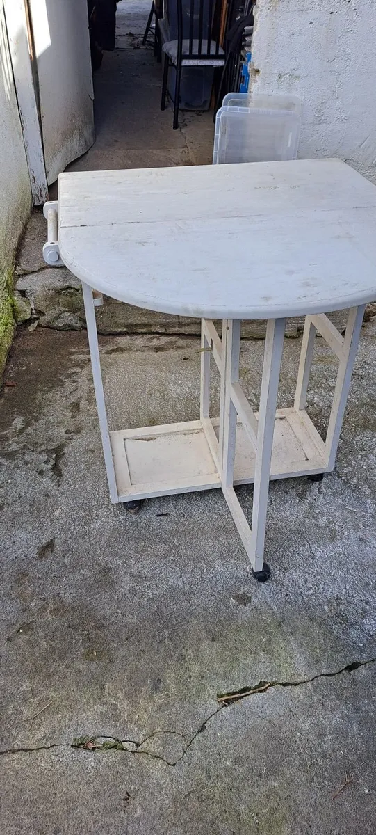 Kitchen Island/table - Image 3