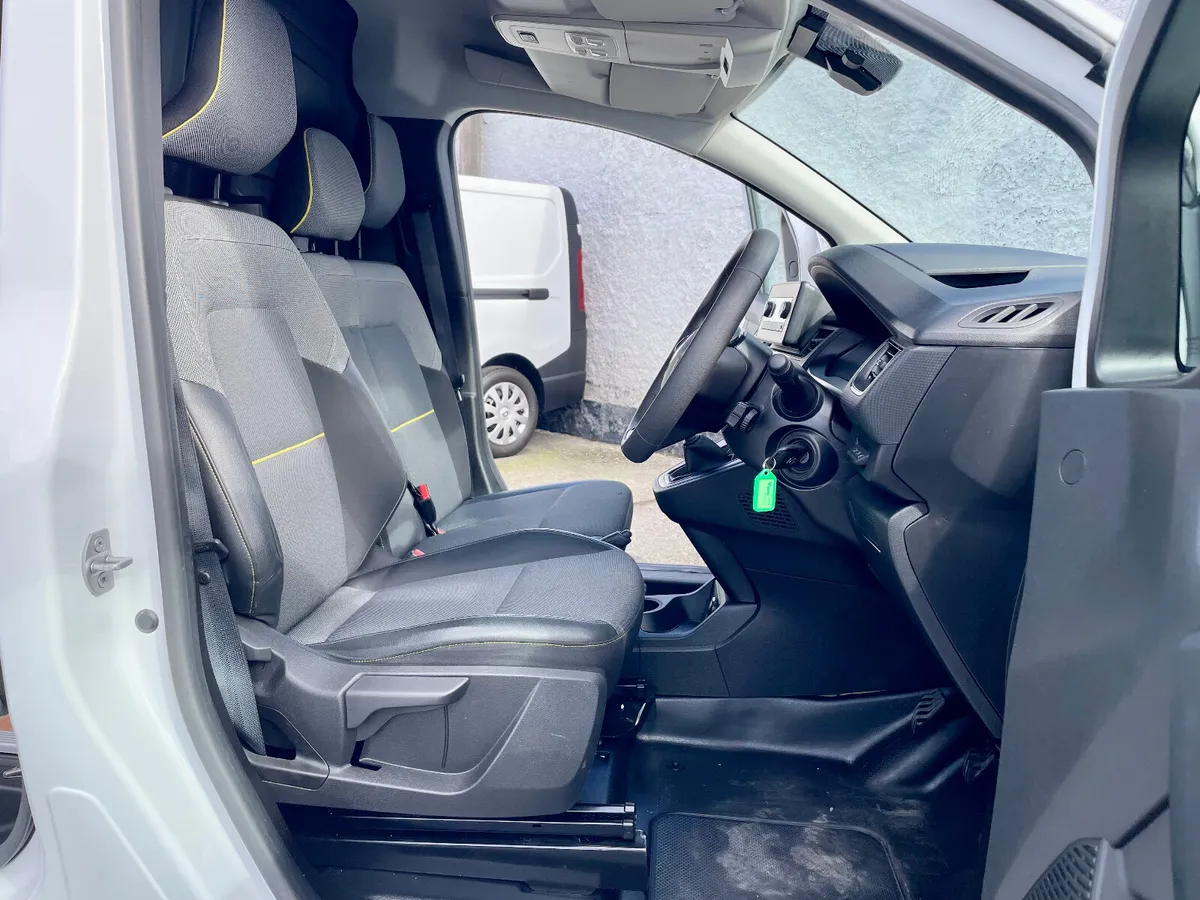Renault Kangoo ML19 1.5DCI 95PS Start Van,2023 - Image 4