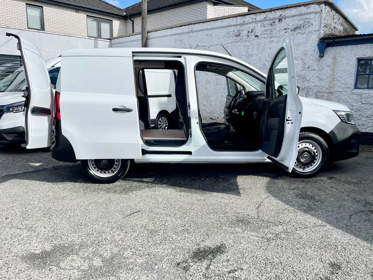 Renault Kangoo ML19 1.5DCI 95PS Start Van,2023 - Image 3