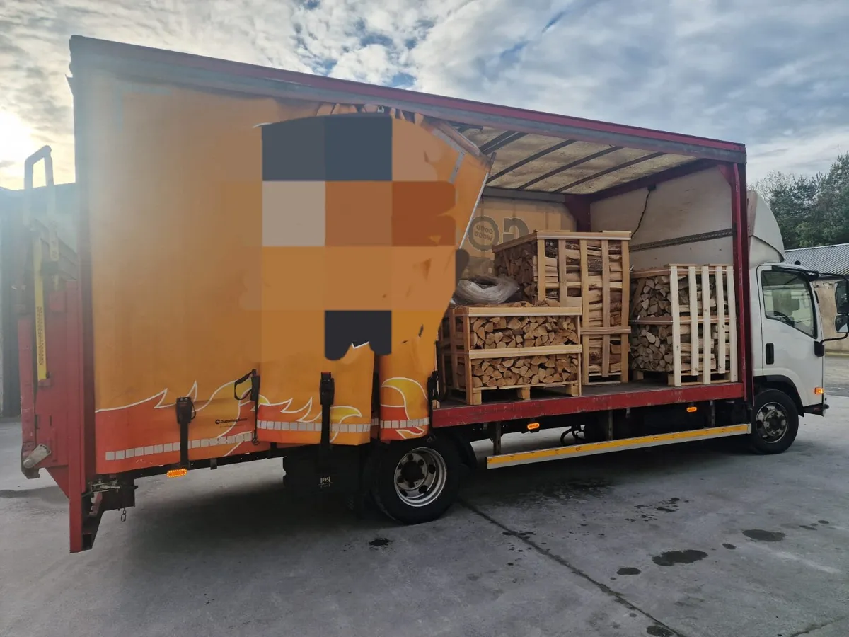 Isuzu 7.5 tonne Curtain sider with taillift - Image 2