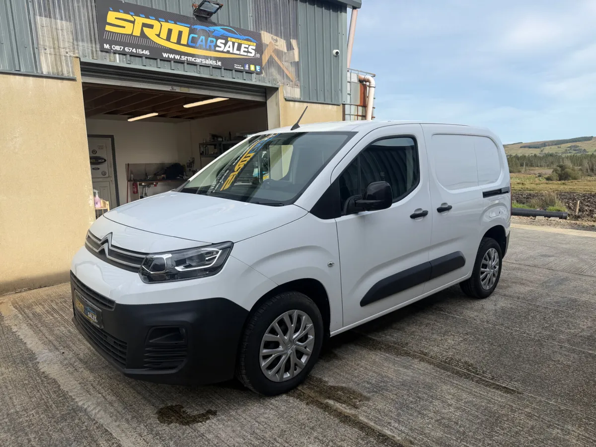 Citroen Berlingo 2022 - Image 2