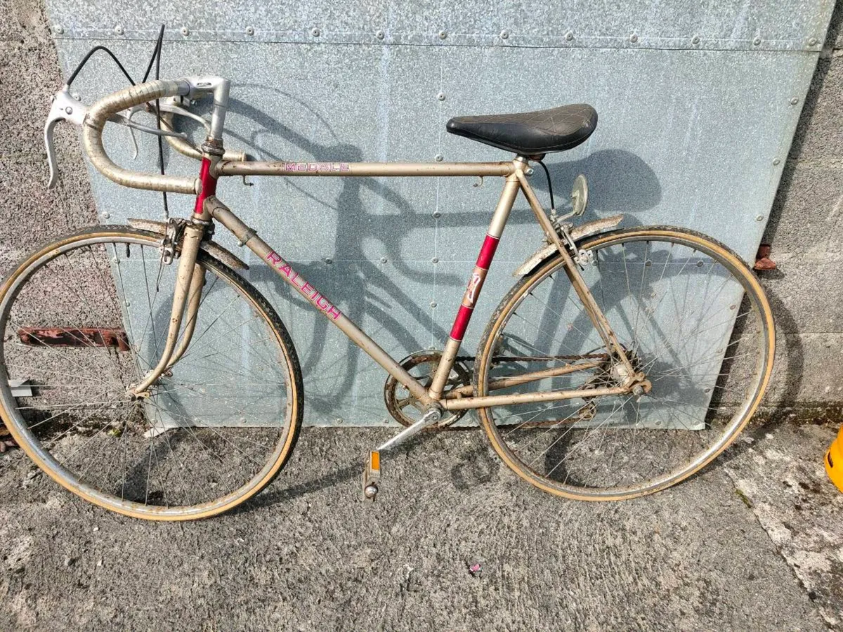 Vintage racing bike - Image 1