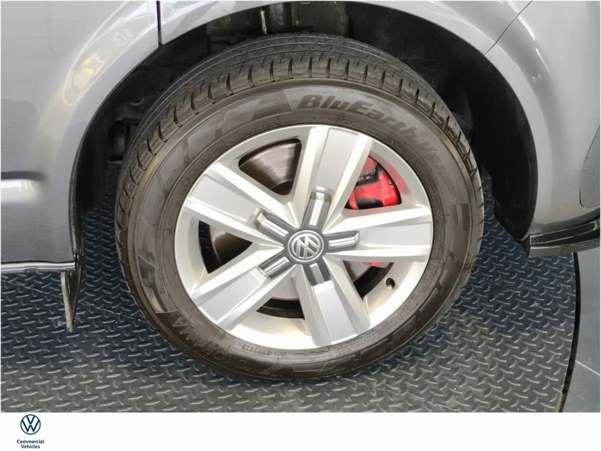 Volkswagen Transporter Highline LWB 204HP, Body Ki - Image 4