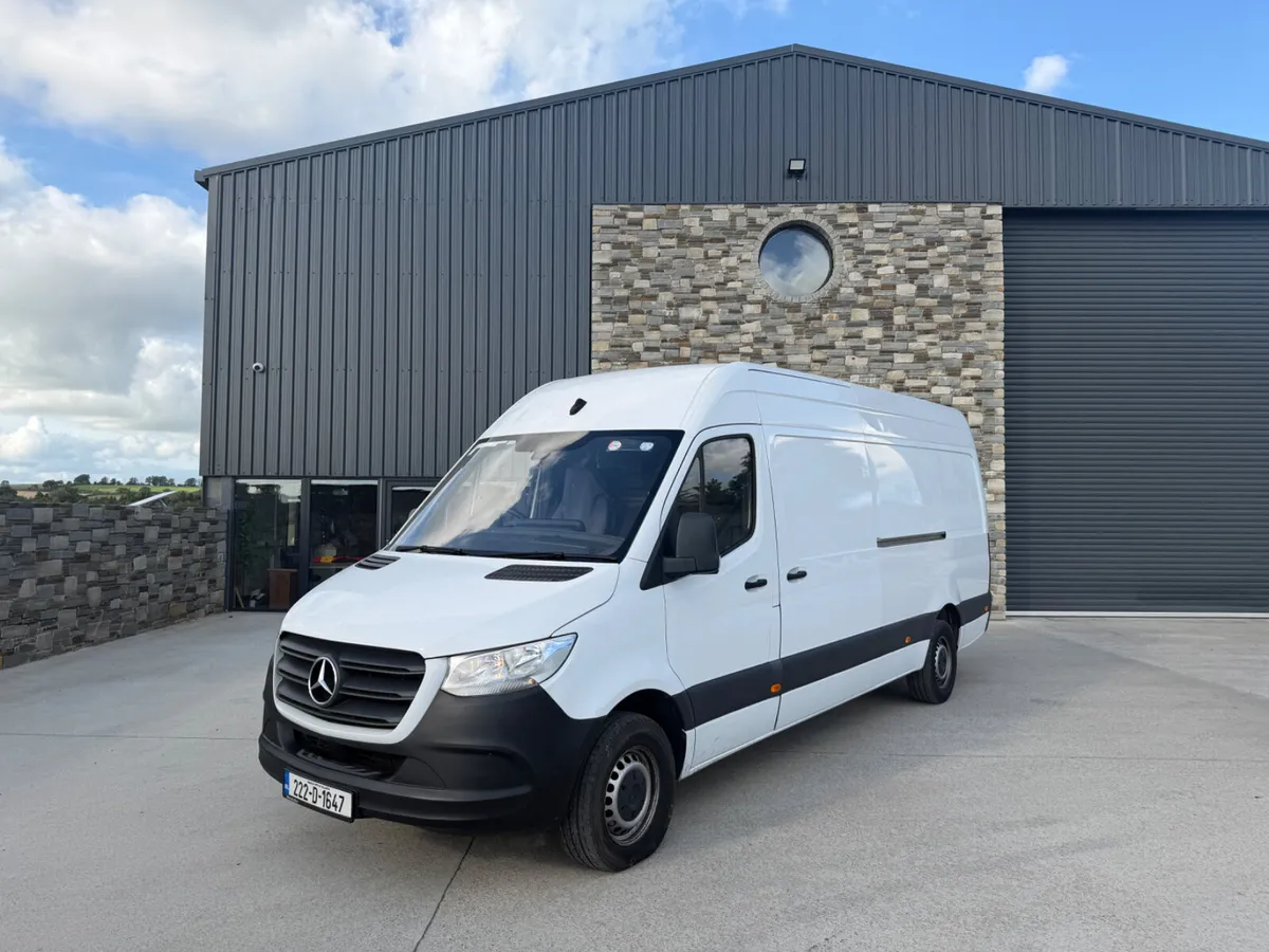 Mercedes-Benz Sprinter 2022 - Image 1