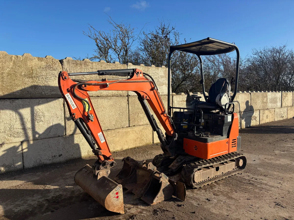 2018 Hitachi ZX19 U-5A YR - Image 4