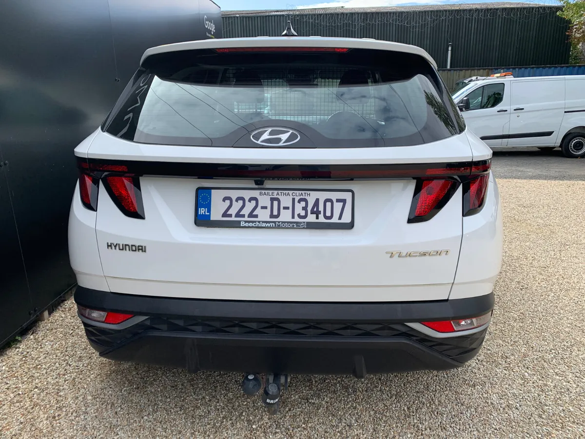 HYUNDAI TUCSON 1.6 CRDI COMFORT PLUS COMMERCIAL - Image 4
