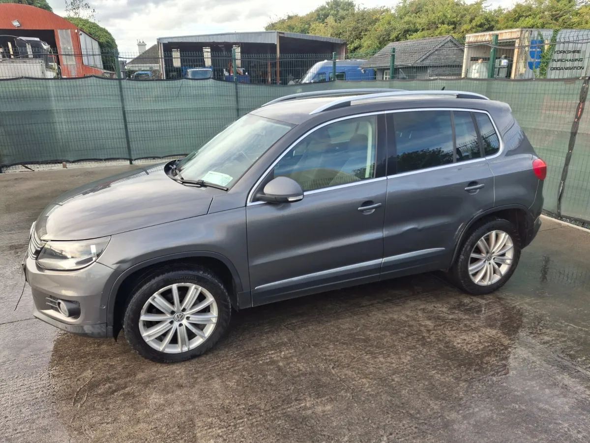 2014 Volkswagen Tiguan  Sport  4x4  Automatic - Image 1