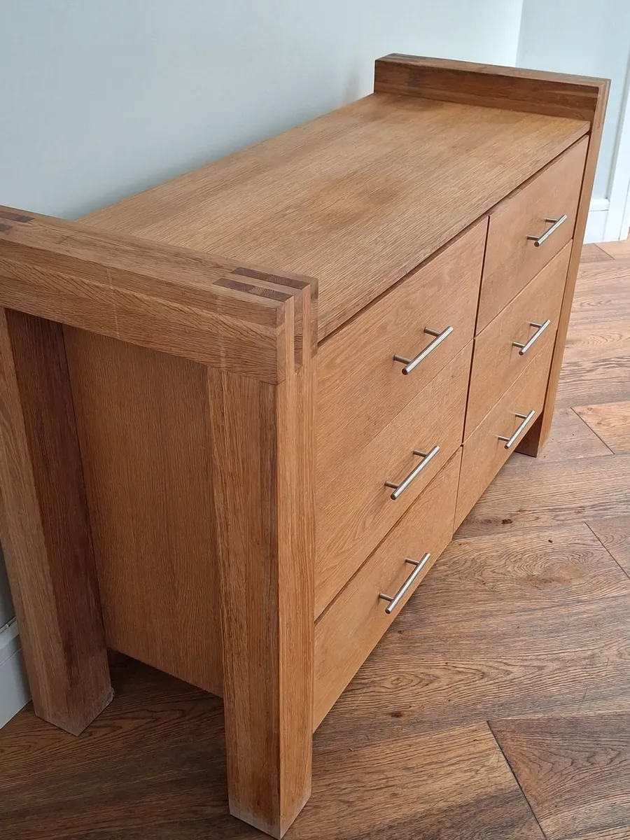 Solid oak wardrobe - very good condition - Image 2