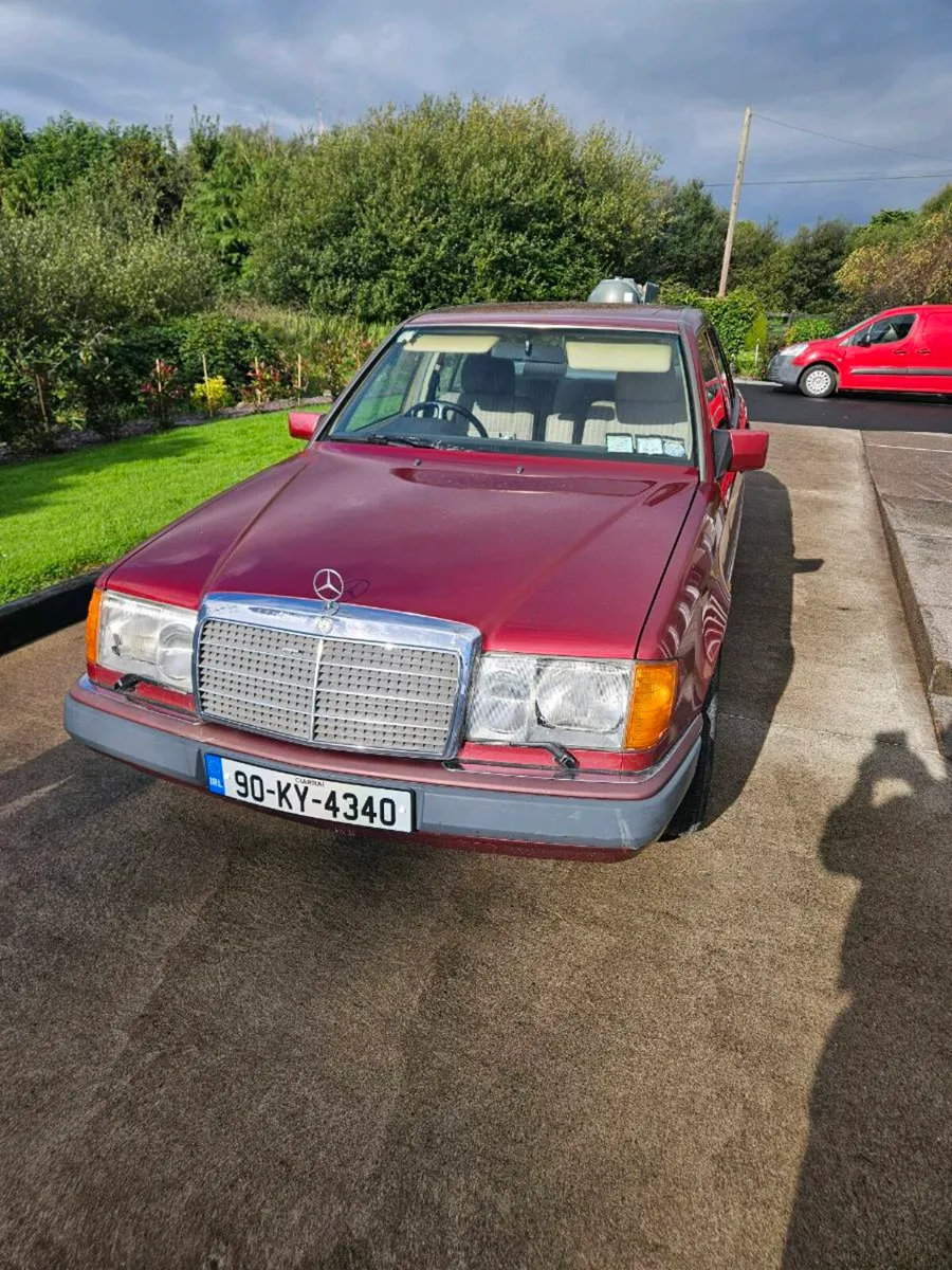 Mercedes  w123   230 - Image 4