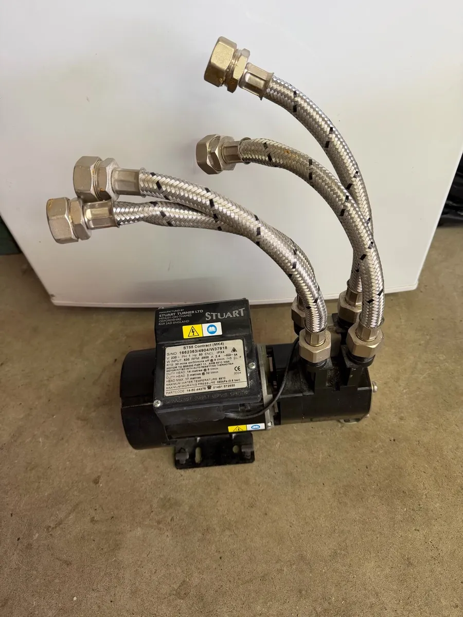Stuart Turner ST55 Domestic Water Pump - Image 2