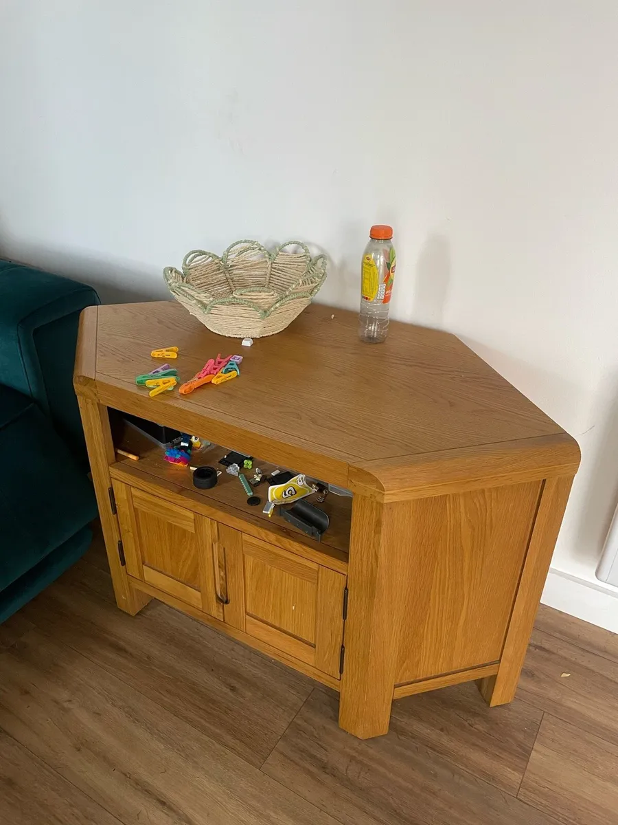 TV Corner Unit