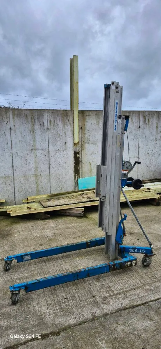 Genie SL15 Material Lift Hoist - Image 4