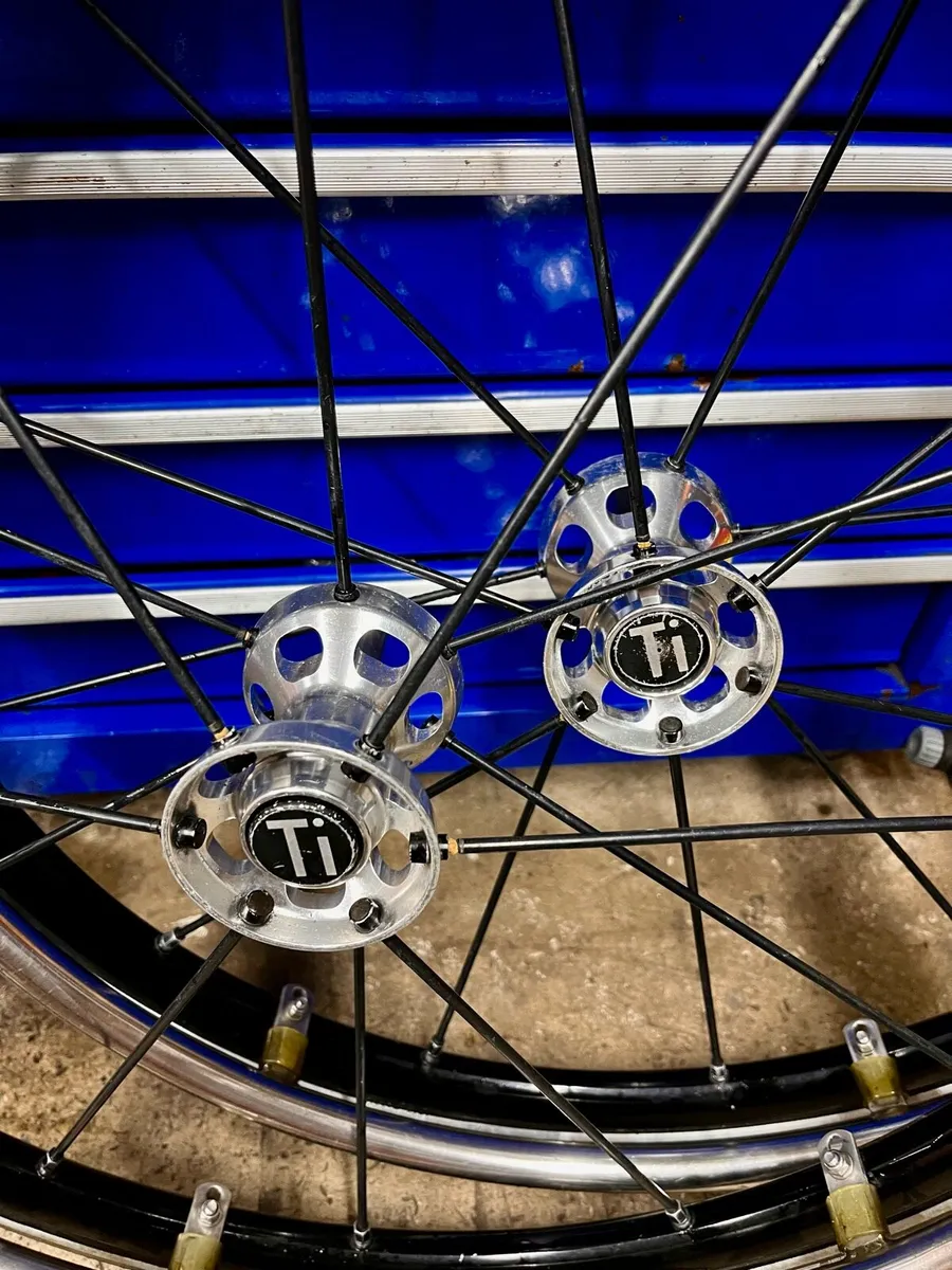 24” Wheelchair wheels - Image 3