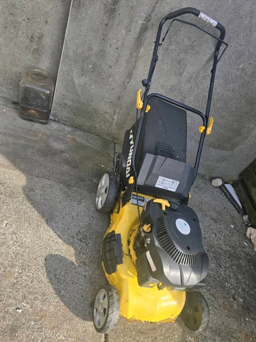 Lawnmower - Image 2