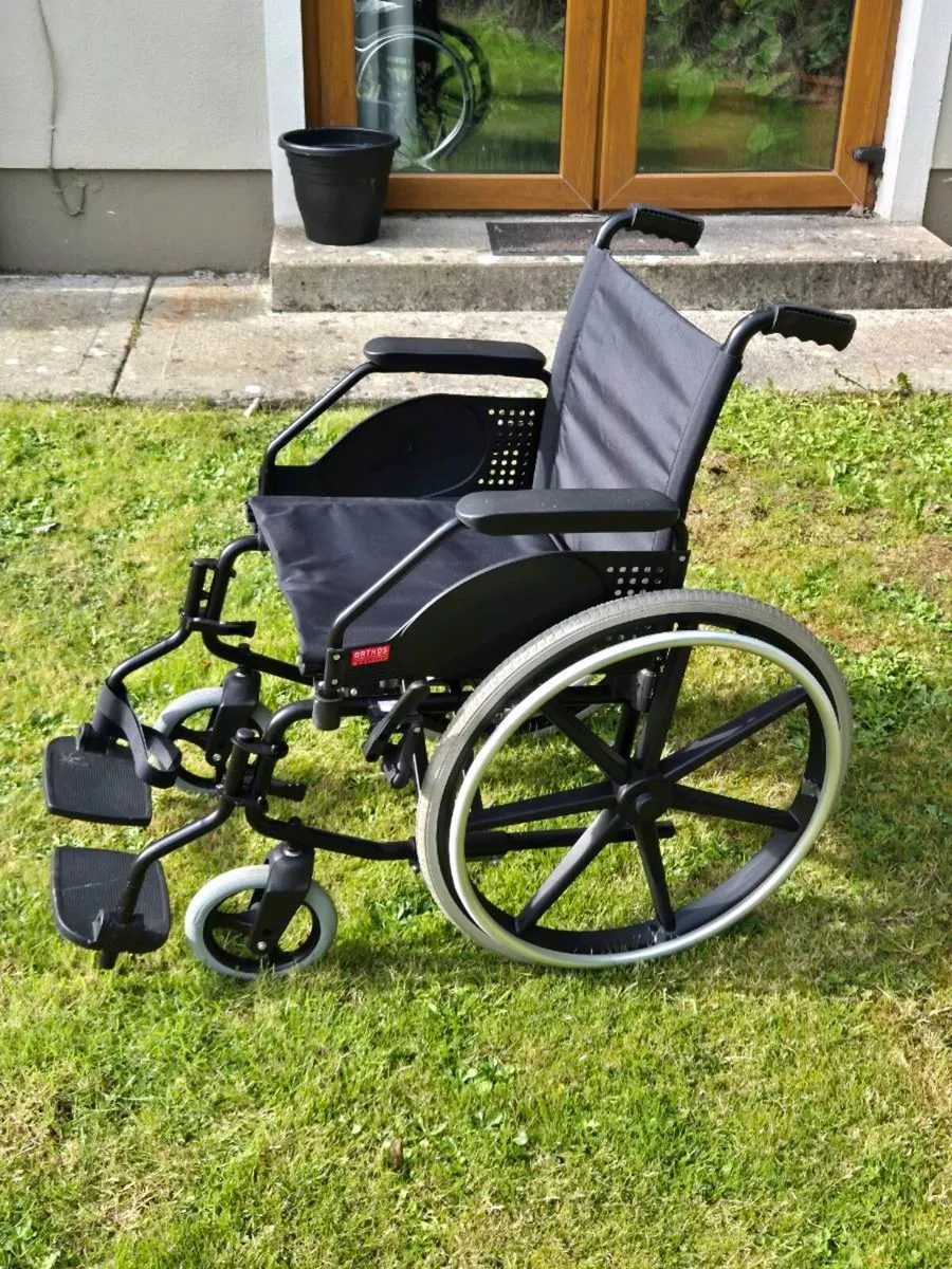 Wheel chair - Image 2
