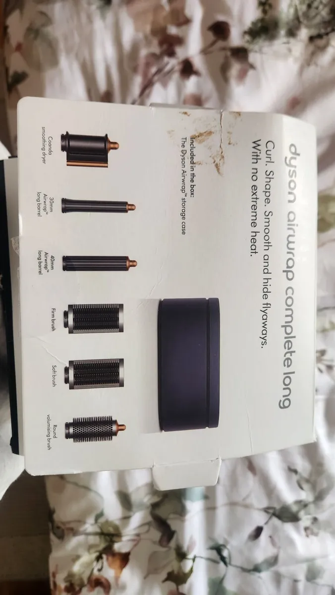 Dyson air wrap hairdryer - Image 3